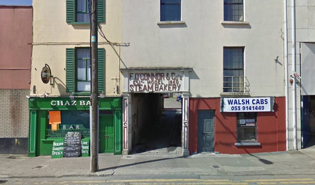 Chaz Bar and Walsh Cabs, Wexford