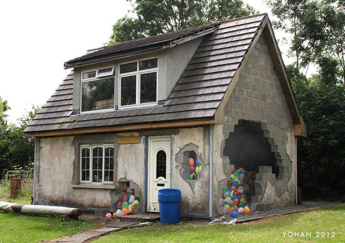 Optical illusion house in Wexford.